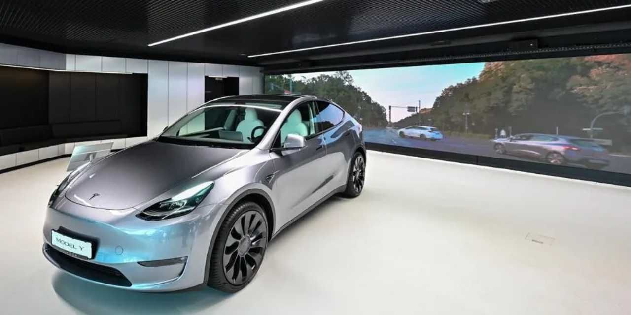 Tesla Model q Tanıtımı