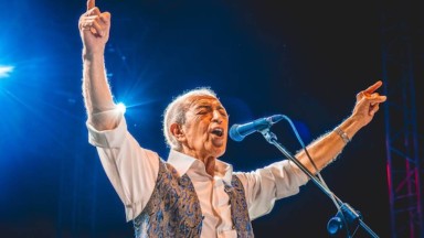 Edip Akbayram Vefat Etti! Hastalığı Nedir? Müzik Dünyasının Acı Kaybı