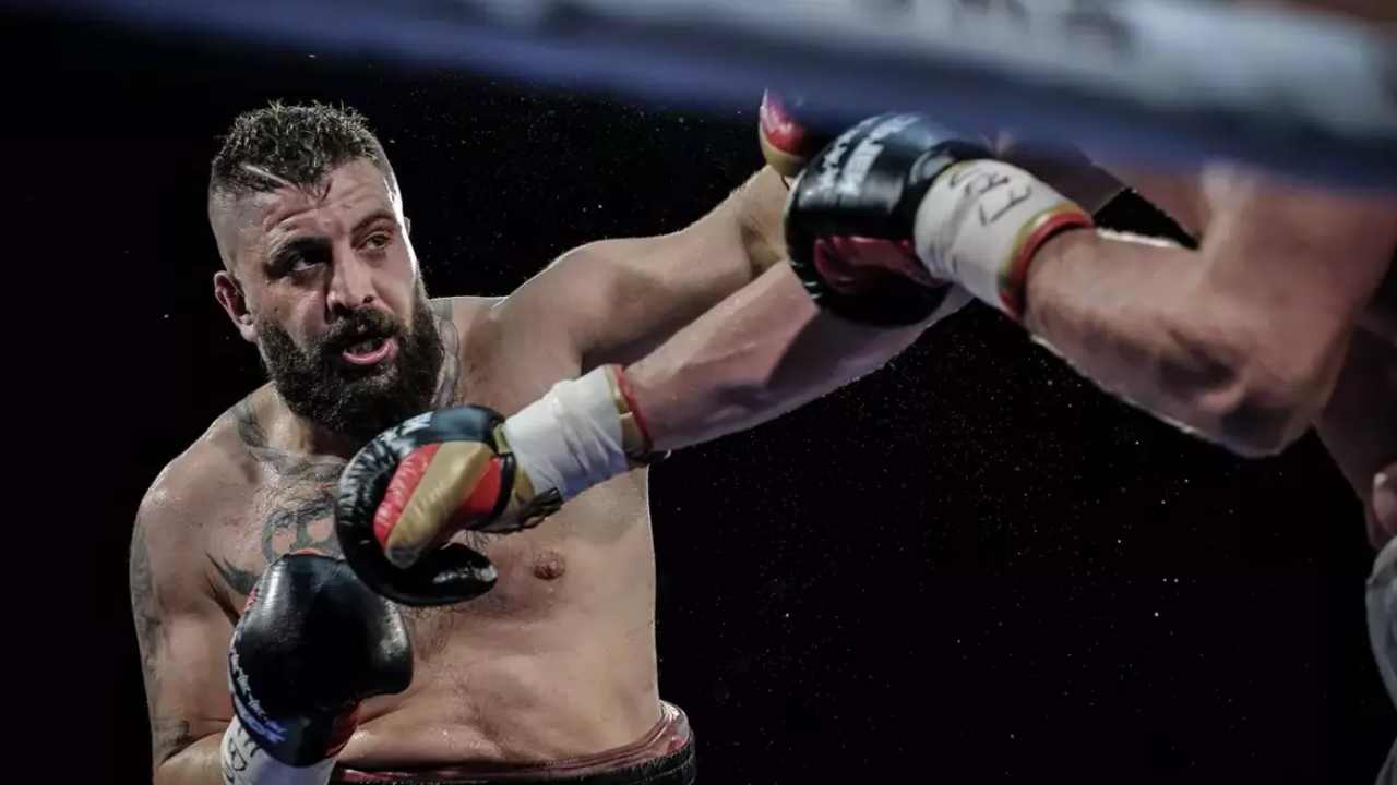 Dersimli Boksör Umut Camkıran