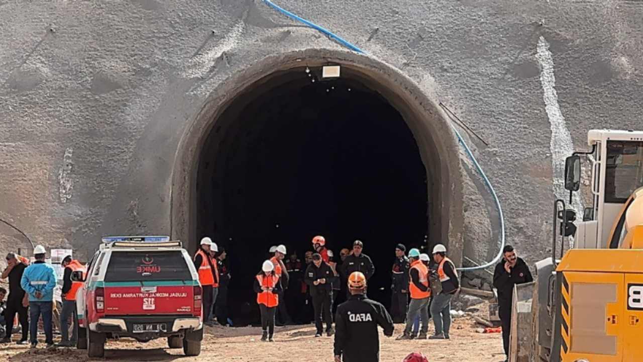 Kayseri Hızlı Tren Tünelinde Facia: 1 Ölü, 1 Yaralı